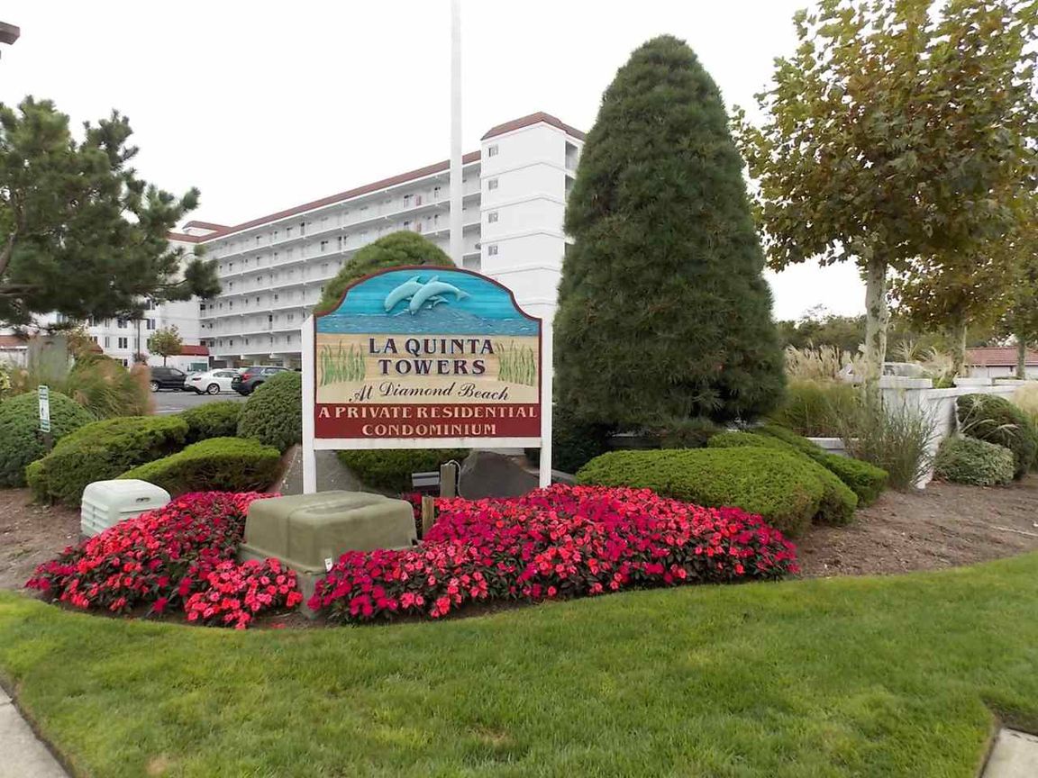 La Quinta Towers